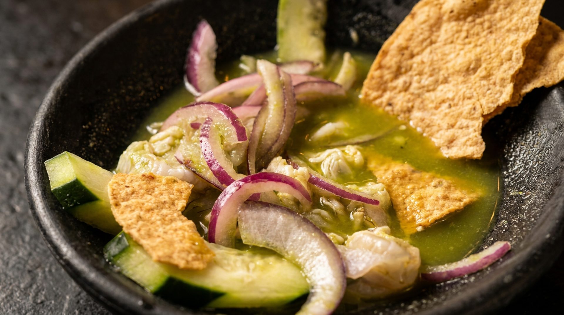 Música, mariscos, and more