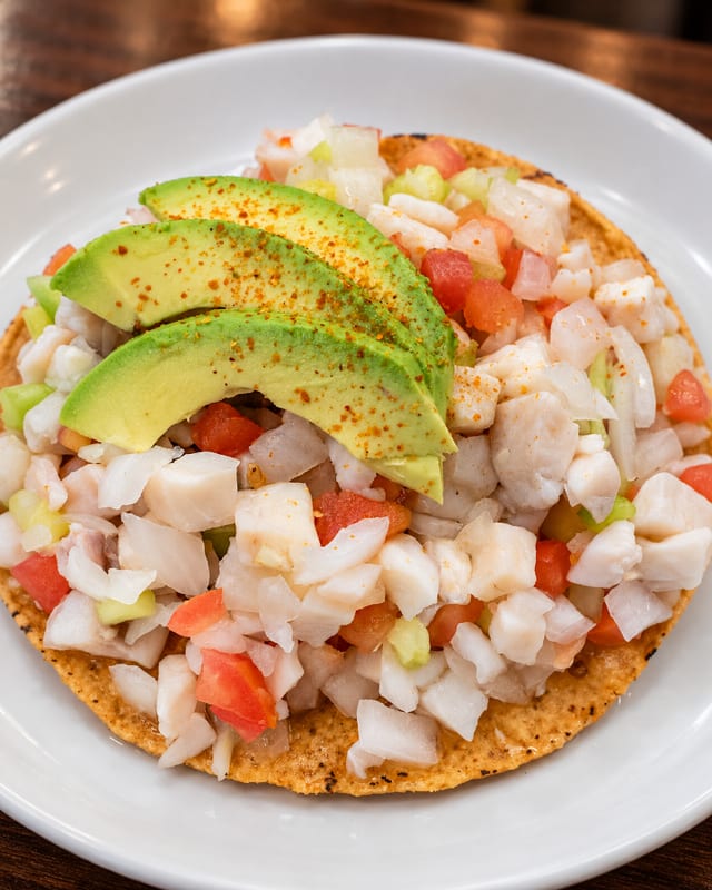 Tostada De Ceviche De Pescado.